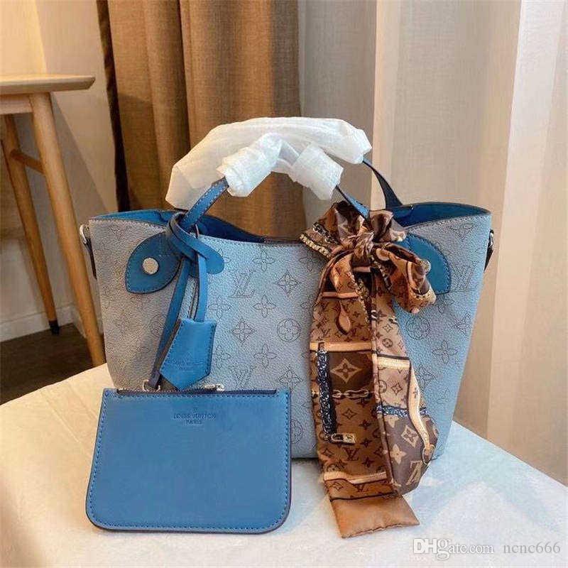 21 LV LOUIS VITTON Bags handbags flower composite tote leather clutch shoulder bags ladies purse with wallet, Red;black
21 LV LOUIS VITTON Bags handbags flower composite tote leather clutch shoulder bags ladies purse with wallet, Red;black
