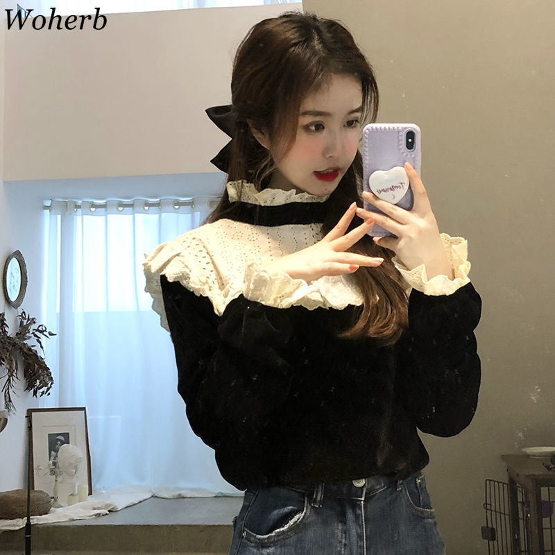 Blouses Women Turtleneck Lace Patchwork Loose Velvet Shirts Spring Korean Chic Blouse Vintage Temperament Ladies Tops 210519