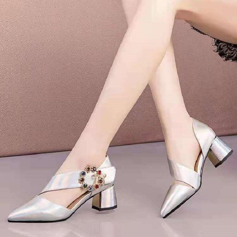 Dress Shoes Mujeres Tacones Altos Women Cute White Pu Leather Pointed Toe High Quality Party Heel Sheos Lady Fashion Brown Pumps B9571
Dress Shoes Mujeres Tacones Altos Women Cute White Pu Leather Pointed Toe High Quality Party Heel Sheos Lady Fashion Brown Pumps B9571