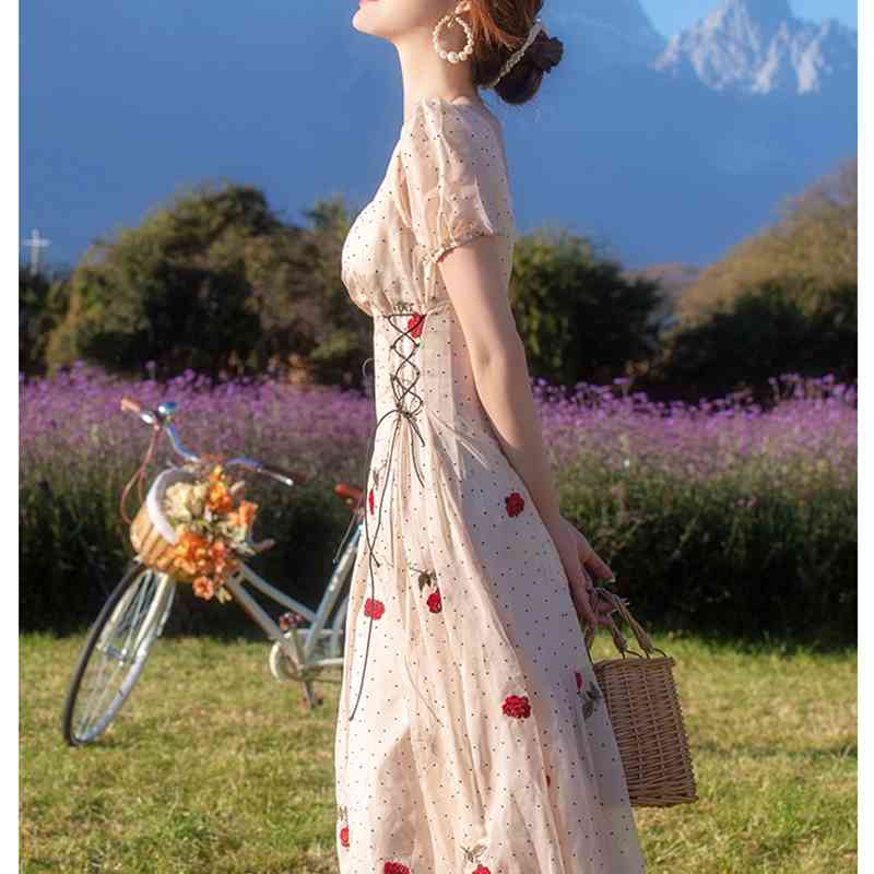 Fashion Vintage Runway Style Embroidered Flocking Summer Dress Women's Short-Sleeved Slim Waist Lace Up Long 210520