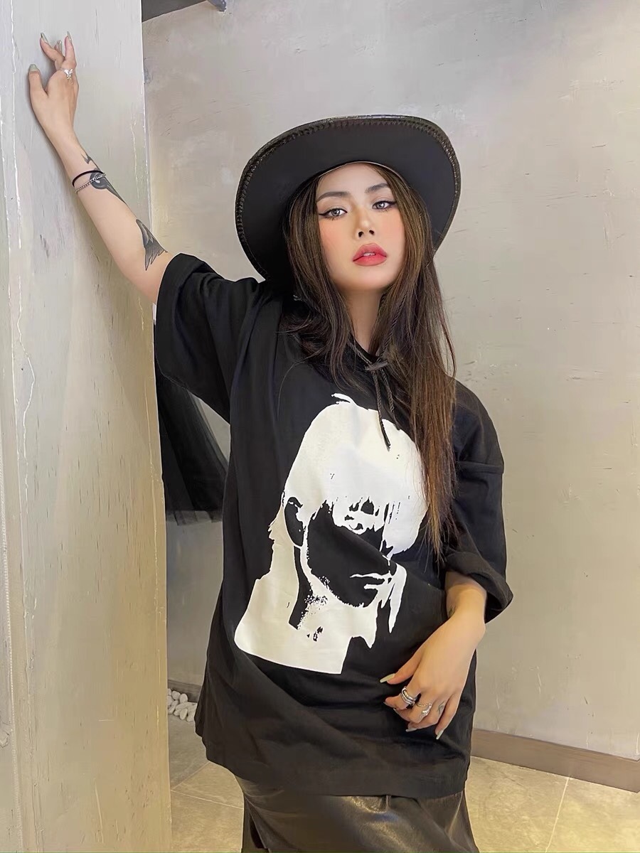 CR independent / RAF 21ss Sims portrait printing Vintage Short Sleeve Tee loose pair fashion, Black
CR independent / RAF 21ss Sims portrait printing Vintage Short Sleeve Tee loose pair fashion, Black