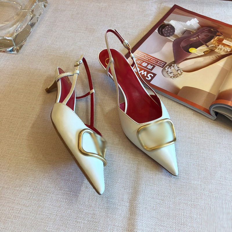 2021 Good Quality Fashion Women Luxurys Designers Shoes Designer Sandals Womens Luxury High Heels Sandal Dress Shoess With Box Size 35-41 -H484, Gold
2021 Good Quality Fashion Women Luxurys Designers Shoes Designer Sandals Womens Luxury High Heels Sandal Dress Shoess With Box Size 35-41 -H484, Gold