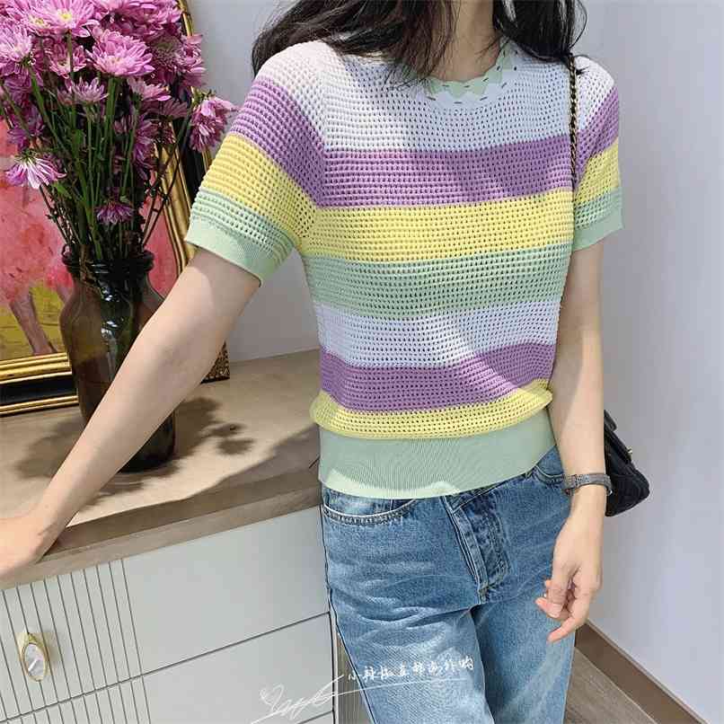 Fashion Women's Knitwear Summer Temperament Marshmallow Rainbow Stripes Hollow Knit Short Sleeve T-shirt 210520, The picture color
Fashion Women's Knitwear Summer Temperament Marshmallow Rainbow Stripes Hollow Knit Short Sleeve T-shirt 210520, The picture color