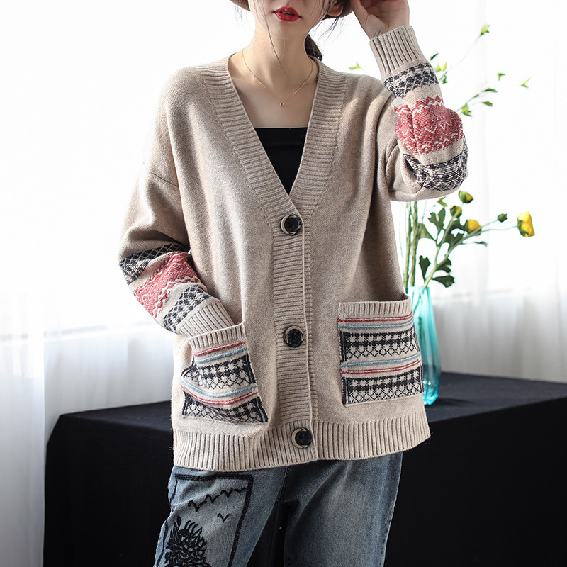 Johnature Fashion Retro Patchwork Pockets V-neck Single Breasted Long Sleeve Sweater Autumn Women All-match Knitted 210521, Dark grey
Johnature Fashion Retro Patchwork Pockets V-neck Single Breasted Long Sleeve Sweater Autumn Women All-match Knitted 210521, Dark grey