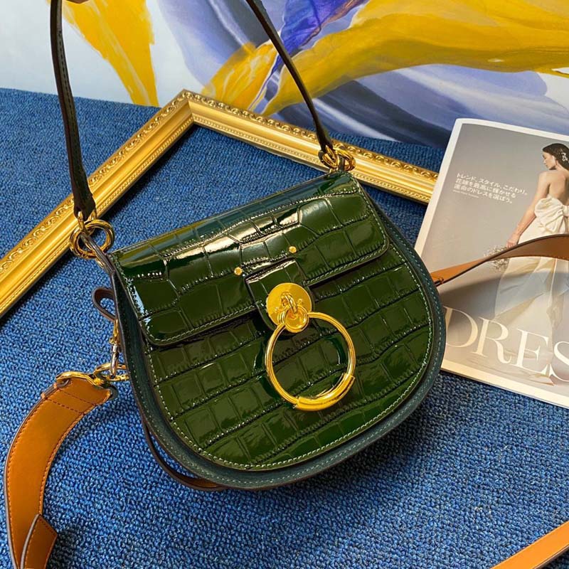 Luxury Women Bags 2021 Designer Brand Saddle Bag Leather Ladies Crossbody Bag Fashion circular Shoulder Bag Vintage Handbag, Make up the difference
Luxury Women Bags 2021 Designer Brand Saddle Bag Leather Ladies Crossbody Bag Fashion circular Shoulder Bag Vintage Handbag, Make up the difference
