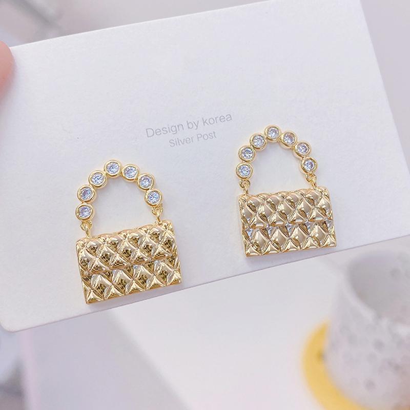 Stud Exquisite 14K Real Gold Small Handbag Women Earring Zircon Charm Earrings Wedding Jewelry Bijoux For Bridal Gift, Golden;silver
Stud Exquisite 14K Real Gold Small Handbag Women Earring Zircon Charm Earrings Wedding Jewelry Bijoux For Bridal Gift, Golden;silver
