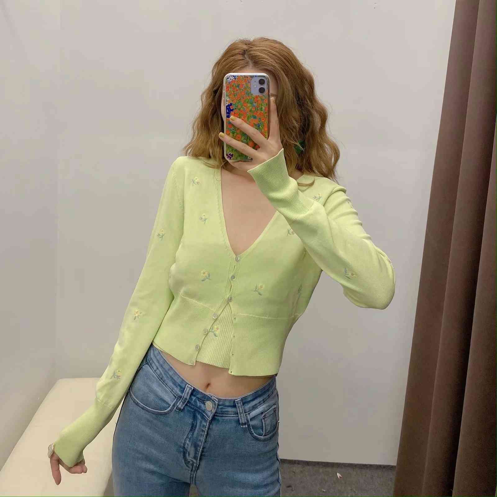 Sweet Pink Cropped Cardigan Sweater women crop sweater Vintage Floral Embroidery kntted autumn Korean chic top 210521