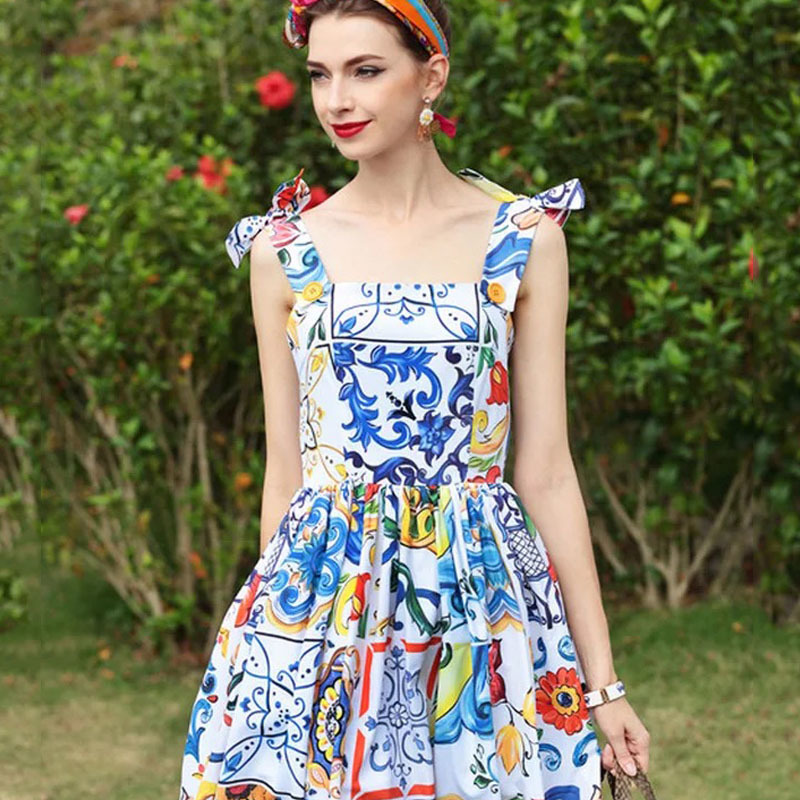 Fashion Runway Summer Dress Spaghetti Strap Backless Blue and White Porcelain Floral Print Long 210421