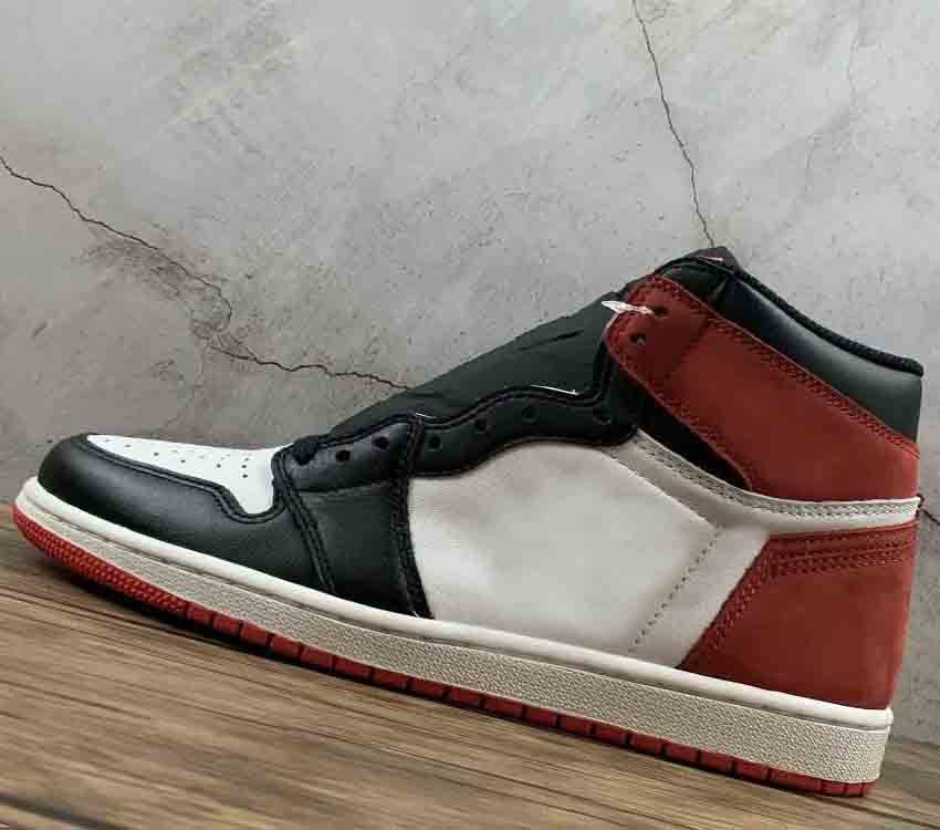 Shoes 1 OG Patina Men Basketball 6 Rings 1s Summit White Blue Moon-Black Clay Green Track Red Yellow Ochre Trainers
Shoes 1 OG Patina Men Basketball 6 Rings 1s Summit White Blue Moon-Black Clay Green Track Red Yellow Ochre Trainers