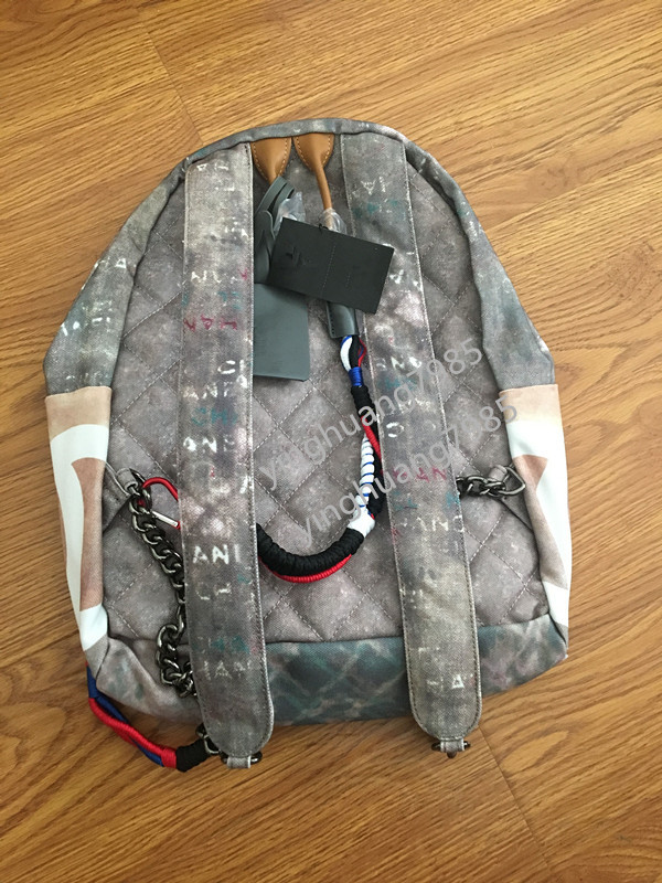 2021 Fashion Style Graffiti Printed rope bag embroidered with multicolored print canvas backpack school bag230E, Apricot yellow35cm
2021 Fashion Style Graffiti Printed rope bag embroidered with multicolored print canvas backpack school bag230E, Apricot yellow35cm