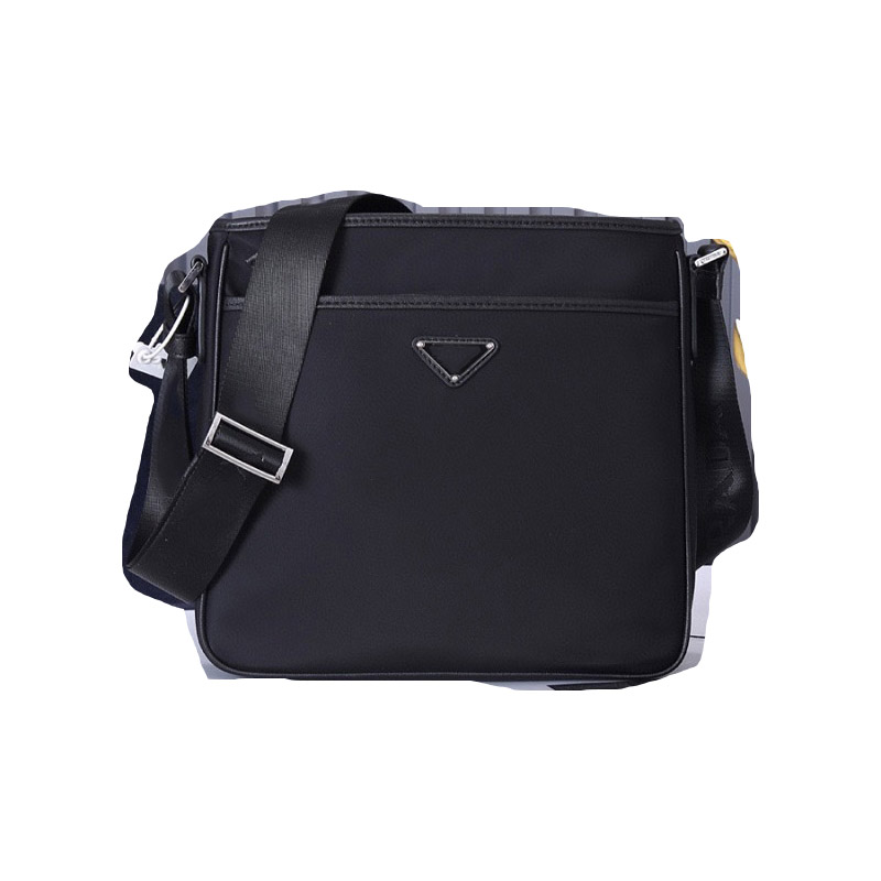 Top fashion men postman handbag designer briefcase waterproof sail square luxury goods shoulder back formal upper hand-held
Top fashion men postman handbag designer briefcase waterproof sail square luxury goods shoulder back formal upper hand-held
