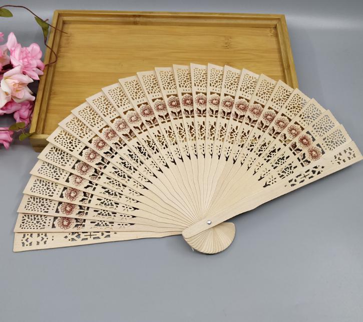 2021 personalized sandalwood folding hand fans with organza bag wedding favours fan party giveaways in bulk 50pcs lot