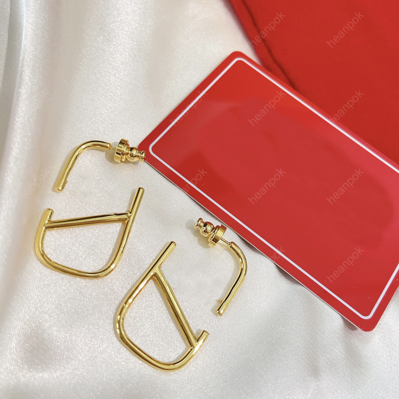 2022 Fashion Luxury Gold Earrings For Women Designer Earring Hoop Ear Studs Pendants Womens Jewelry Letter Earring Wedding Gift Accessory
2022 Fashion Luxury Gold Earrings For Women Designer Earring Hoop Ear Studs Pendants Womens Jewelry Letter Earring Wedding Gift Accessory
