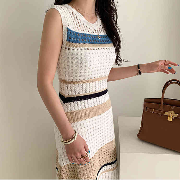 Summer Fashion Hollow Out Knitted Dresses Women Sleeveless Striped Patchwork Sweater Mermaid Dress Vintage 210506
