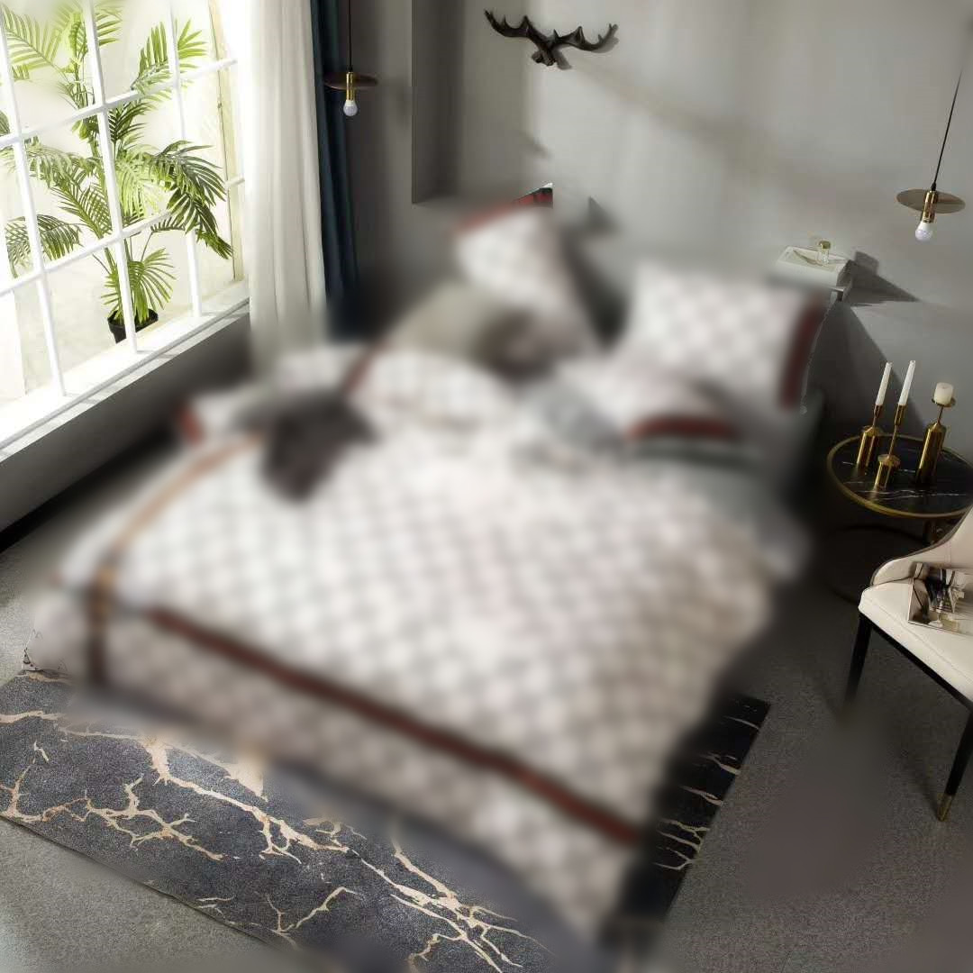 Cotton Bedding Sets Fashion Size Duvet Cover Bed Sheet Pillowcases European Style Colorful Strip Flower Designer Comforter Covers
Cotton Bedding Sets Fashion Size Duvet Cover Bed Sheet Pillowcases European Style Colorful Strip Flower Designer Comforter Covers