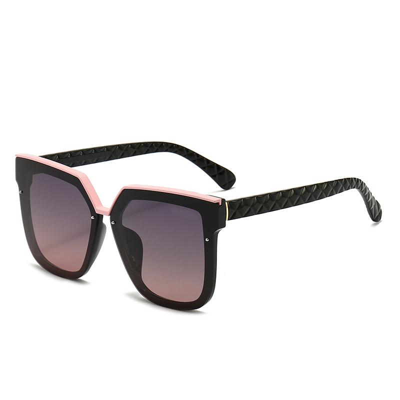 Top designer Sunglasses polaroid lens designer womens Mens Goggle senior Eyewear For Women eyeglasses frame Vintage Metal
Top designer Sunglasses polaroid lens designer womens Mens Goggle senior Eyewear For Women eyeglasses frame Vintage Metal