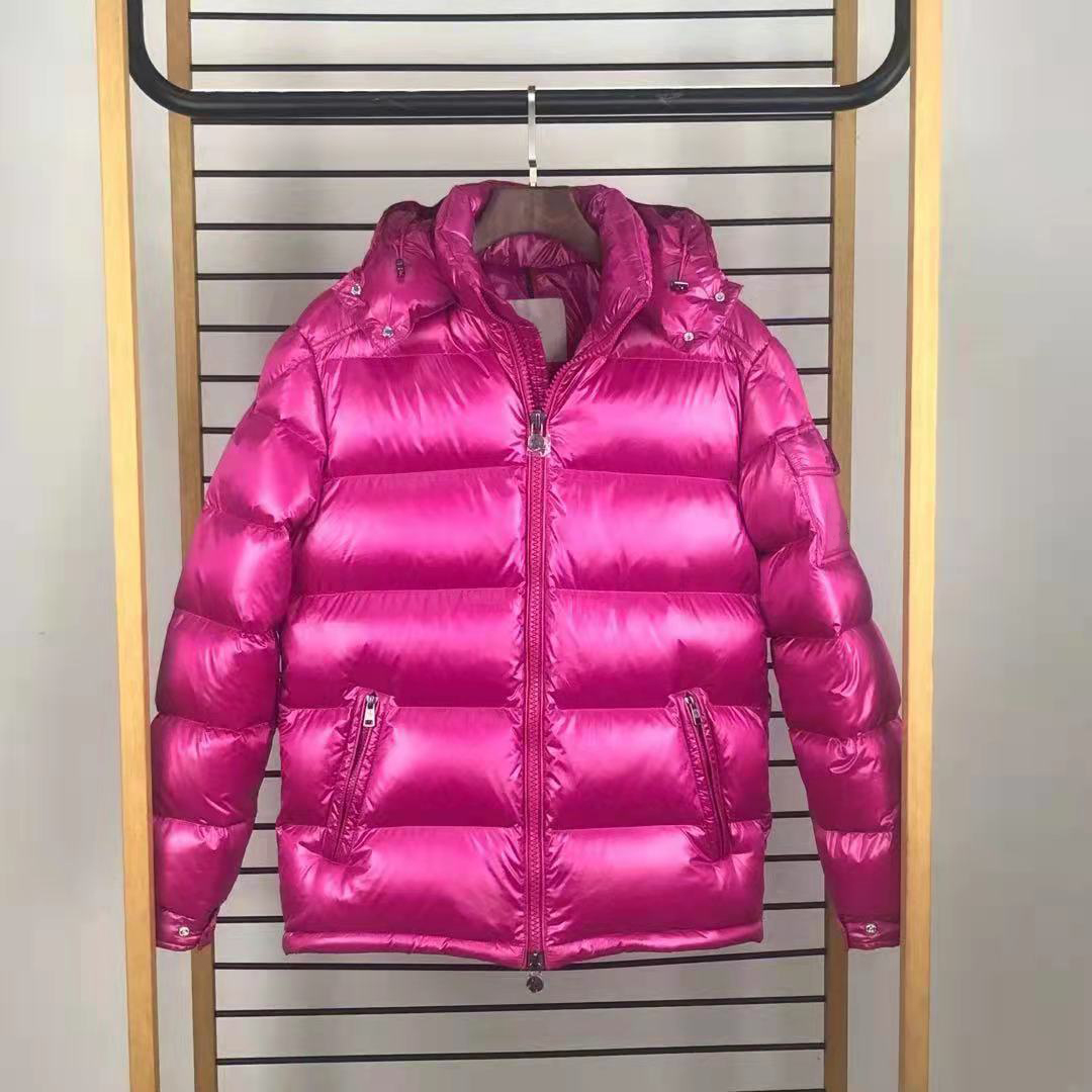 Winter puffer jackets designer hoodie parka down coats long clothes sweater sweatsuits for men's women's apparel vest blouses hood, Black
Winter puffer jackets designer hoodie parka down coats long clothes sweater sweatsuits for men's women's apparel vest blouses hood, Black