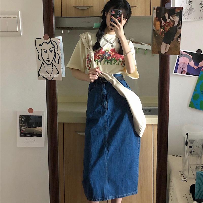 Skirts 2021 Long Denim Elegant Front High Waist Button Decoration Summer Women' A-Line, Dark blue denim
Skirts 2021 Long Denim Elegant Front High Waist Button Decoration Summer Women' A-Line, Dark blue denim