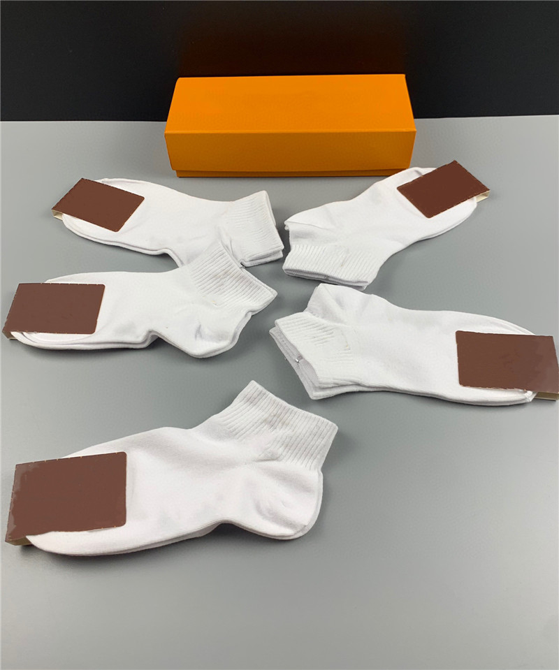 Embroidery Letter Black & White Socks For Men And Women Summer Fashion Sport Sock Short Stockings
Embroidery Letter Black & White Socks For Men And Women Summer Fashion Sport Sock Short Stockings