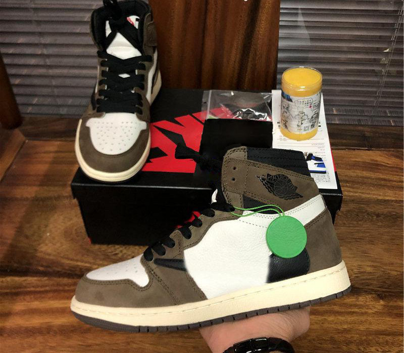 New Arrival jumpman 1 1s Boots shoes High Travis Scotts Fearless Obsidian UNC Mens Women Banned Bred Toe Chicago Men Sneaker Sport Shoe, With desiccant
New Arrival jumpman 1 1s Boots shoes High Travis Scotts Fearless Obsidian UNC Mens Women Banned Bred Toe Chicago Men Sneaker Sport Shoe, With desiccant