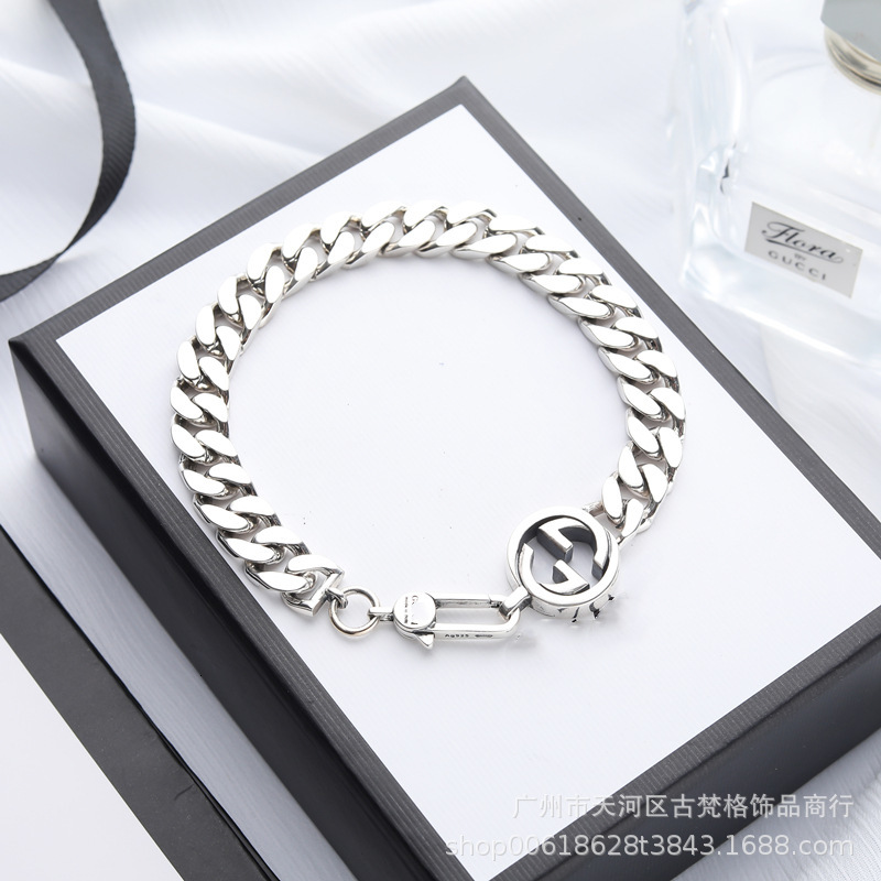 bangles bracelet gujia double g letter interlocking cuban 925 silver fashion simple trend men's and women's temperament, Black
bangles bracelet gujia double g letter interlocking cuban 925 silver fashion simple trend men's and women's temperament, Black