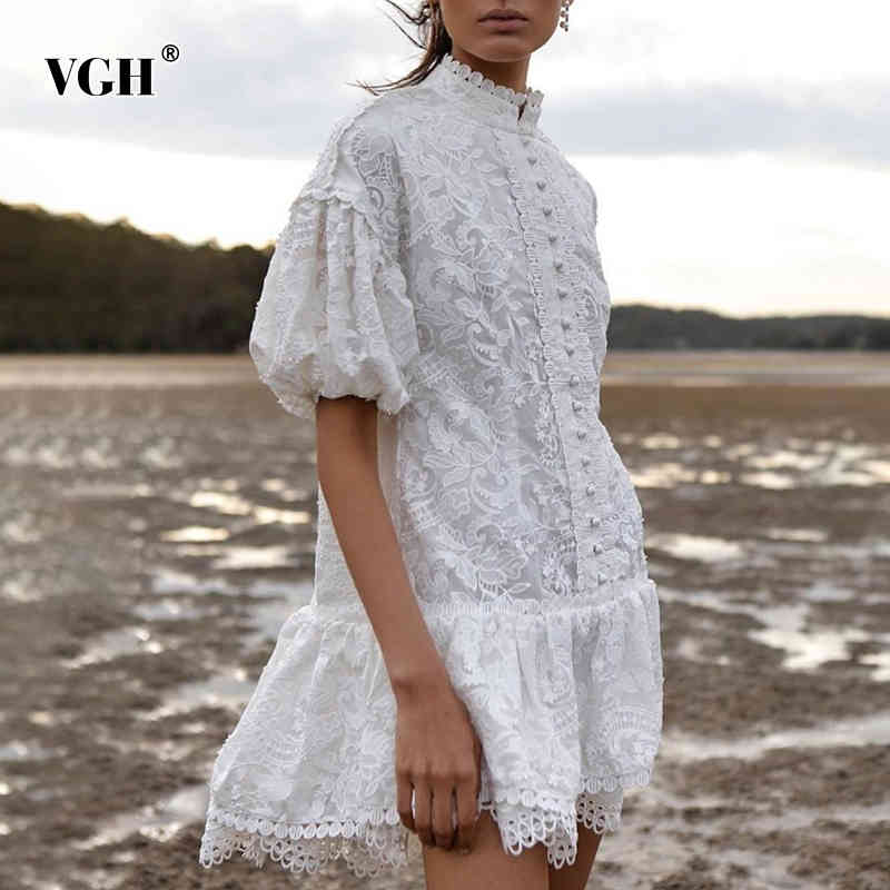 VGH Elegant Patchwork Lace Women's Dress O Turtleneck Puff Sleeve High Waist White Dresses Female Fashion New Clothing Fall 210421