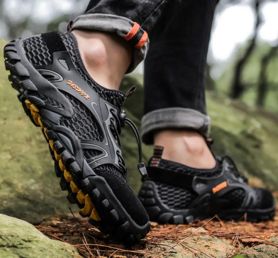 Men Water Shoes Breathable for Man's Non-slip Sports Sneakers Black Grey Quick dry Size 39-47 High Quality
Men Water Shoes Breathable for Man's Non-slip Sports Sneakers Black Grey Quick dry Size 39-47 High Quality