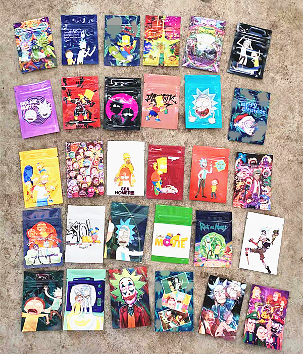 1g mylar bag with window 6*9cm 30 designs small resealable zipper cartoon character plastic pouch flower packaging
1g mylar bag with window 6*9cm 30 designs small resealable zipper cartoon character plastic pouch flower packaging