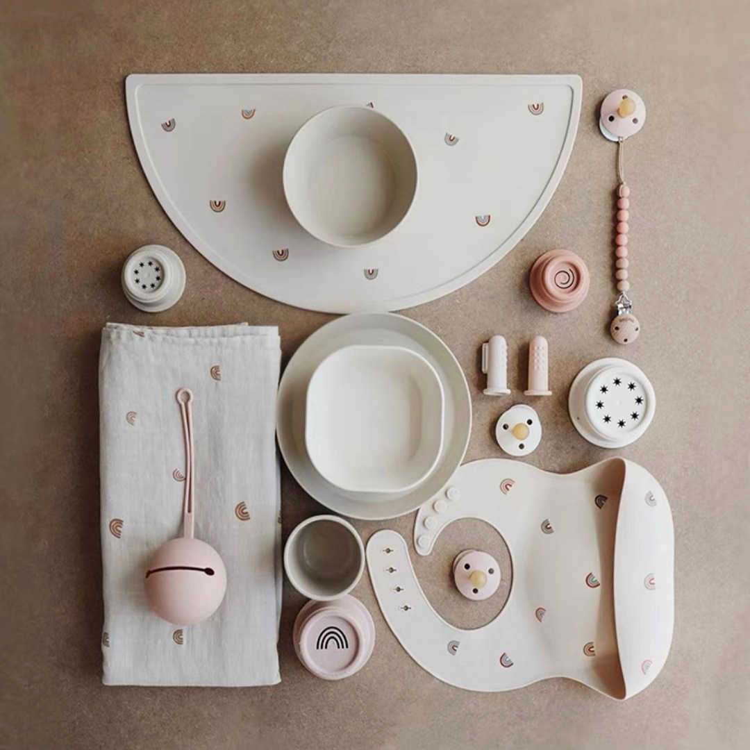 Ins style children's infant silicone Bib high color value Nordic Danish food grade silicone rice bag supplementary food mat
Ins style children's infant silicone Bib high color value Nordic Danish food grade silicone rice bag supplementary food mat