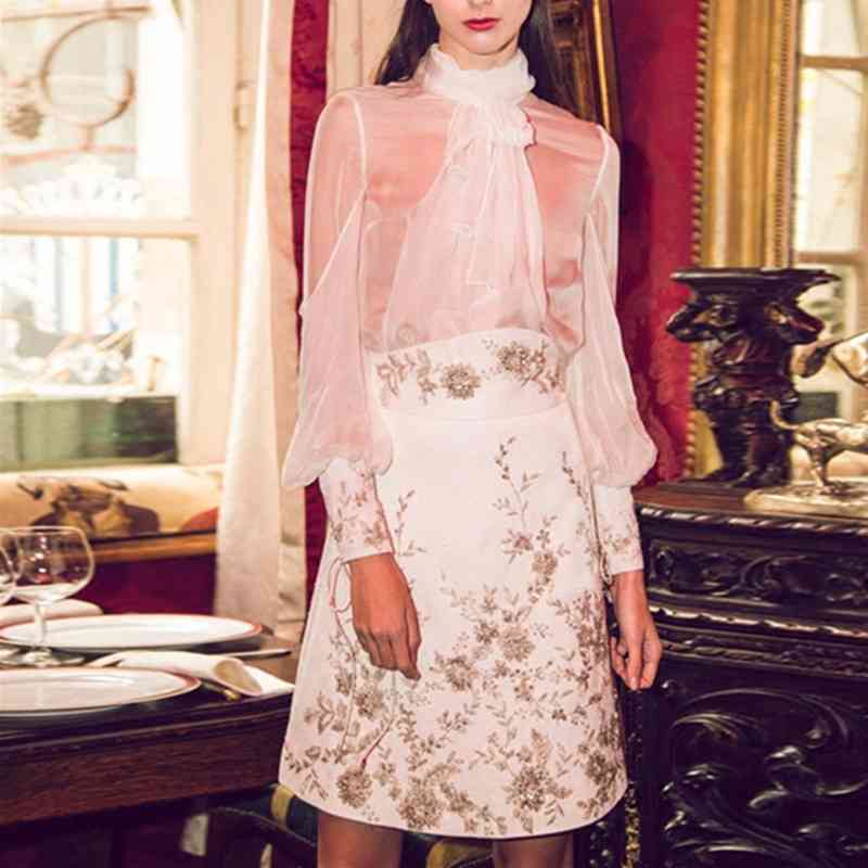 Fall White Women Sets Floral Sequins Embroidery High Waist Skirt and Lantern Sleeve Chiffon Blouse Office Lady 2pcs Suit 210525, Black
Fall White Women Sets Floral Sequins Embroidery High Waist Skirt and Lantern Sleeve Chiffon Blouse Office Lady 2pcs Suit 210525, Black