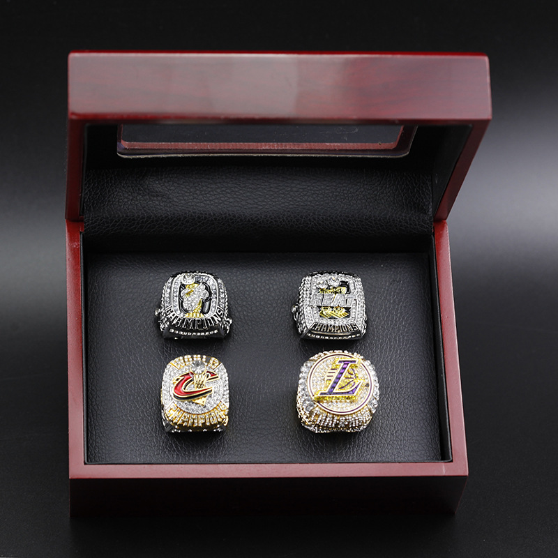 Lebron James Basketball Team Champions Championship Ring With Souvenir Fan Men Gift Wholesale
Lebron James Basketball Team Champions Championship Ring With Souvenir Fan Men Gift Wholesale