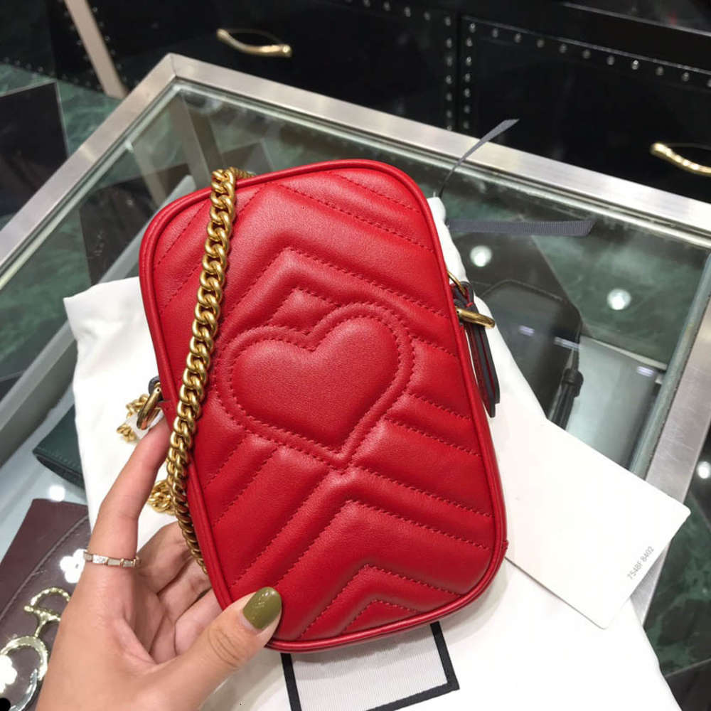 Designer 7A+ mini chain red camera bag genuine leather heart shaped card holder zipper quilted shoulder crossbody hand phone bags sac, As pic
Designer 7A+ mini chain red camera bag genuine leather heart shaped card holder zipper quilted shoulder crossbody hand phone bags sac, As pic