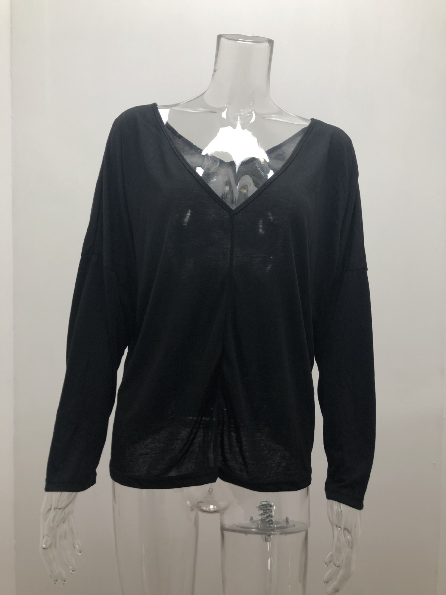 Women's Tops Tees T-Shirt European and American style new simple big V-neck shoulder sleeves loose long-sleeved