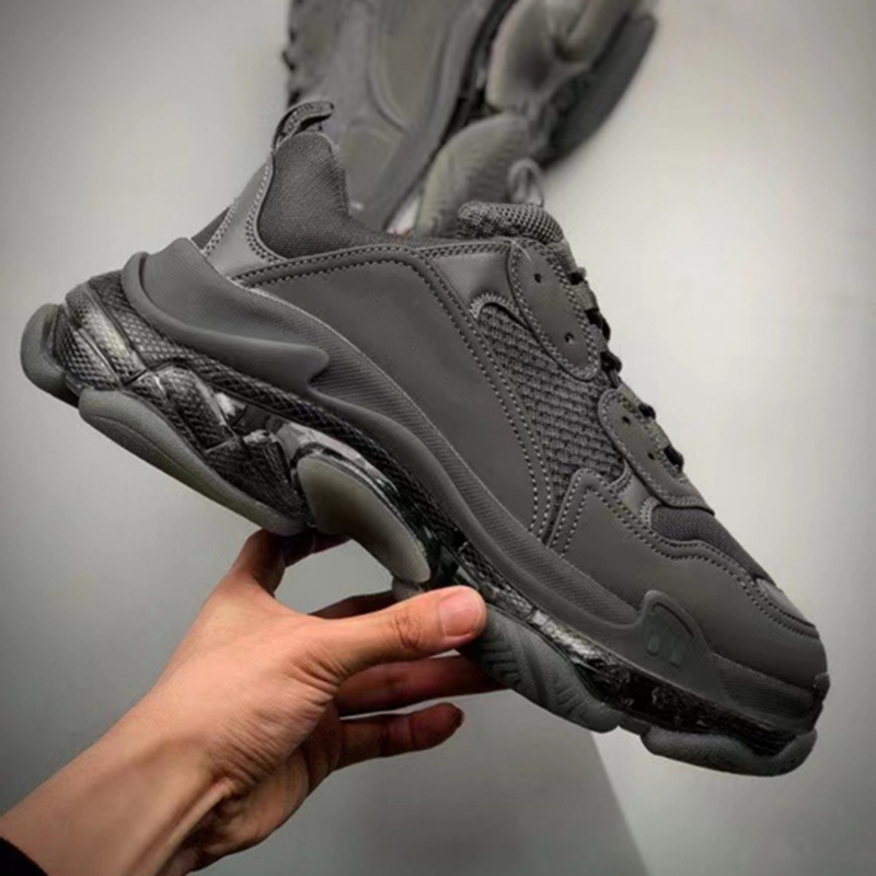 2021 Fashion men women Casual Dad Shoes neon green Triple-S 17FW Sneakers Tripler Black Pink Crystal clear sole Bottom Paris Platform Shoe box size 36-45
2021 Fashion men women Casual Dad Shoes neon green Triple-S 17FW Sneakers Tripler Black Pink Crystal clear sole Bottom Paris Platform Shoe box size 36-45