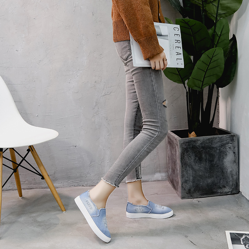 Casual Shoes 2023 Women Slip on Denim Canvas s Low Top Loafers Shoes Round Toe Casual Leisure Walking Shoes, Black&7
Casual Shoes 2023 Women Slip on Denim Canvas s Low Top Loafers Shoes Round Toe Casual Leisure Walking Shoes, Black&7
