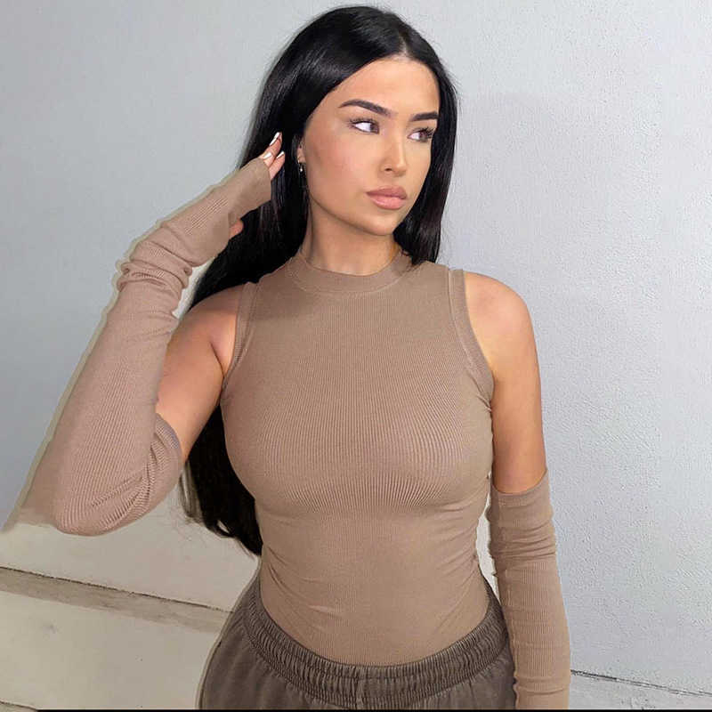 Colysmo Sleeveless Bodysuit Top with Gloves Crewneck Solid Color Buttons Slim Fit Knitted Romper Women Casual Basic Sexy 210527