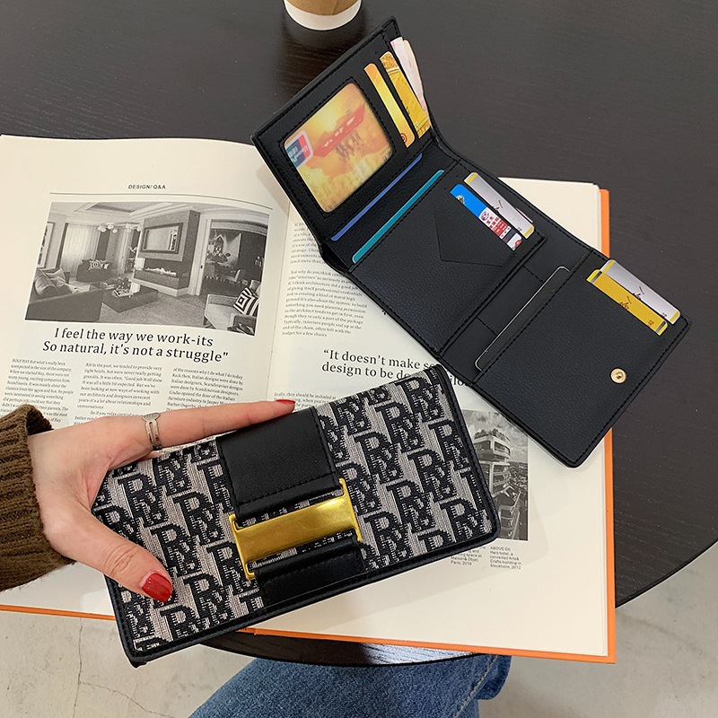 2022 Purses Fashion New Simple Square Card Holder Black Color Lady Wallet Multi-function Multi-card Bag Wallets, Short
2022 Purses Fashion New Simple Square Card Holder Black Color Lady Wallet Multi-function Multi-card Bag Wallets, Short