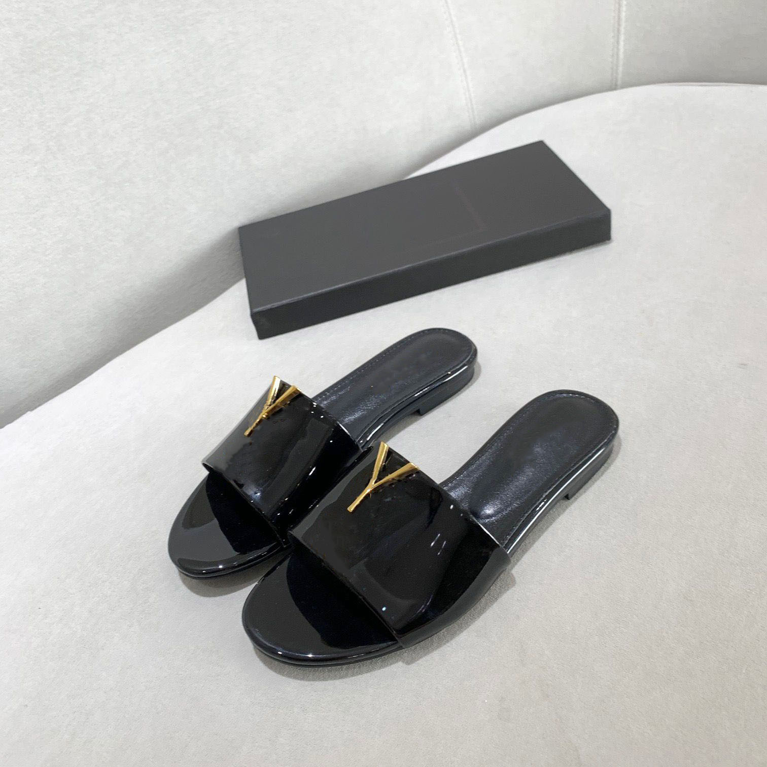 Summer Women 1in High Heels Leather Platform Mules Sandals Slippers with Tweed pearl Green, Pink & Yellow size 35-43
Summer Women 1in High Heels Leather Platform Mules Sandals Slippers with Tweed pearl Green, Pink & Yellow size 35-43