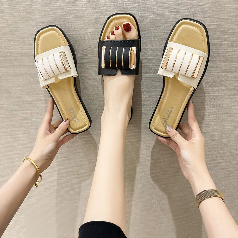 Summer Fashion New Style Slippers Women Outdoor Fashion Leisure Shopping Beach Sandals Comfortable Slip