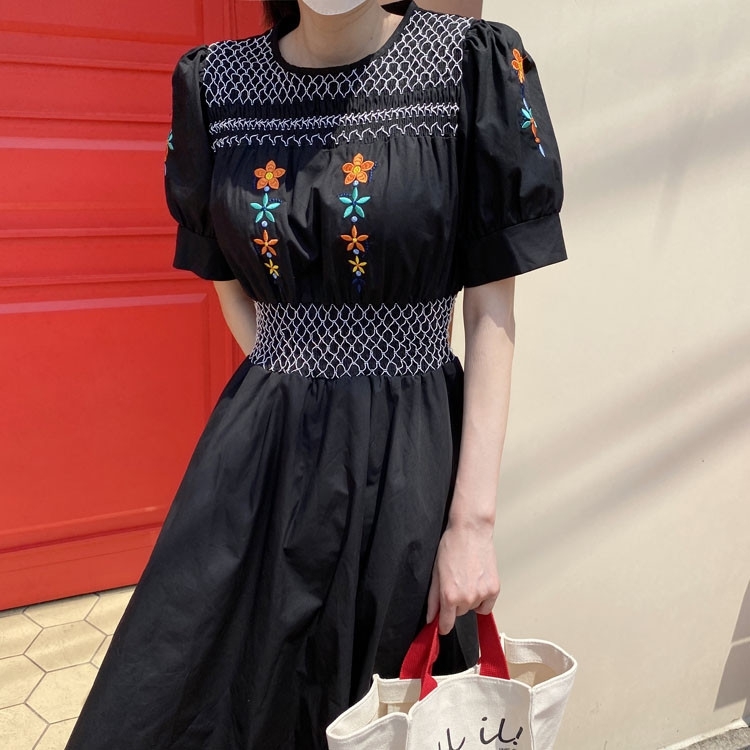 Summer Sweet O-Neck Floral Embroidery Party Dress Korean Elegant Vintage High Waist Chic Long Dress Vestidos 210518