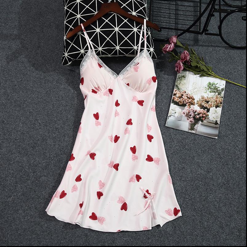 print sweetheart spaghetti strap women sleepwear nightdress side splite nightgown sweet bow lace trim satin casual sleep shirt, Black;red
print sweetheart spaghetti strap women sleepwear nightdress side splite nightgown sweet bow lace trim satin casual sleep shirt, Black;red