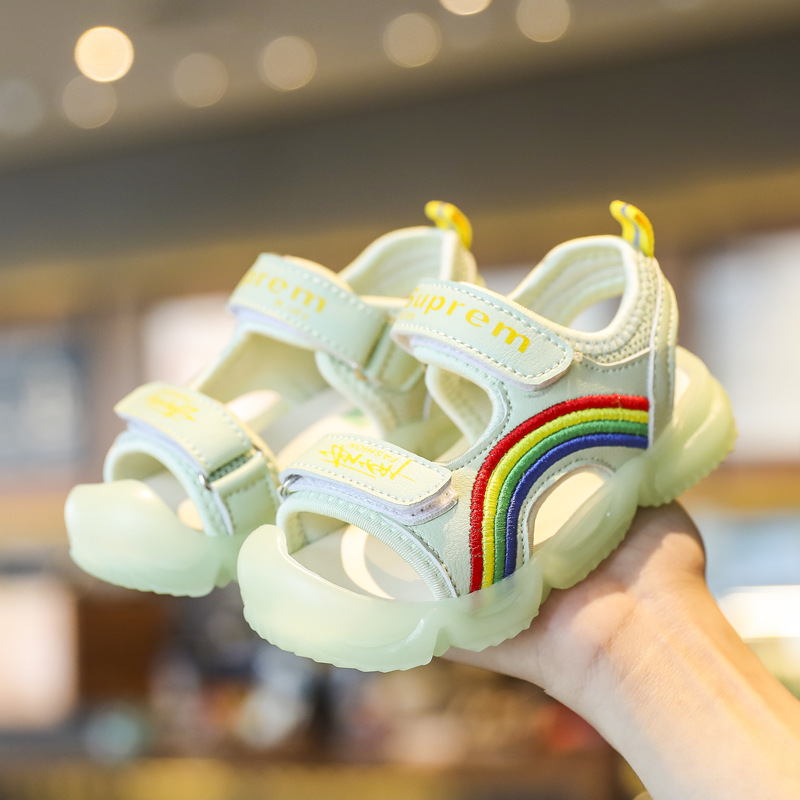 Size 21-30 Fluorescent Luminous Bottom Children Shoes Boys Girls Sandals That Glow At Night for Kids Velcro Baby Toddler Sandal, Black
Size 21-30 Fluorescent Luminous Bottom Children Shoes Boys Girls Sandals That Glow At Night for Kids Velcro Baby Toddler Sandal, Black