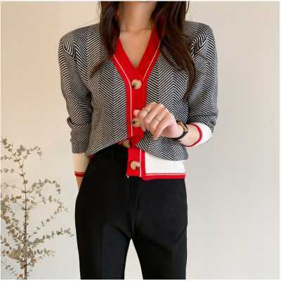 V-neck Single-breasted Korean Cardigan Sweater Women Autumn Winter Color-blocked Long Sleeve Fashion Elegant Ladies Tops 211011Z
