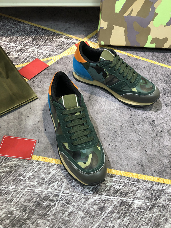 Top Quality Men Women Luxurys Designers Shoes Casual Leather Sneaker Embroidery Classic Trainers 35-46, 01
Top Quality Men Women Luxurys Designers Shoes Casual Leather Sneaker Embroidery Classic Trainers 35-46, 01