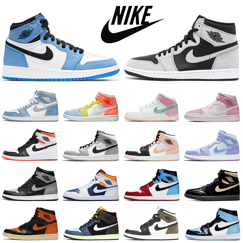 Hyper Royal 1s Men Basketball Shoes Jumpman 1 University Blue Arctic Orange Banned Womens Mens Trainers Sports Sneakers
Hyper Royal 1s Men Basketball Shoes Jumpman 1 University Blue Arctic Orange Banned Womens Mens Trainers Sports Sneakers