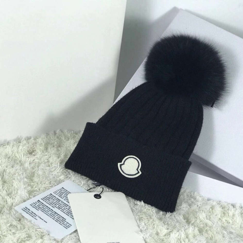 Designer Skull Caps Winter Hats Mens Women Beanie Bonnet Outdoor Fashion Knitted Hat Warm Wool Cap Durag Beanies Gorros High Quality, Blue;gray
Designer Skull Caps Winter Hats Mens Women Beanie Bonnet Outdoor Fashion Knitted Hat Warm Wool Cap Durag Beanies Gorros High Quality, Blue;gray