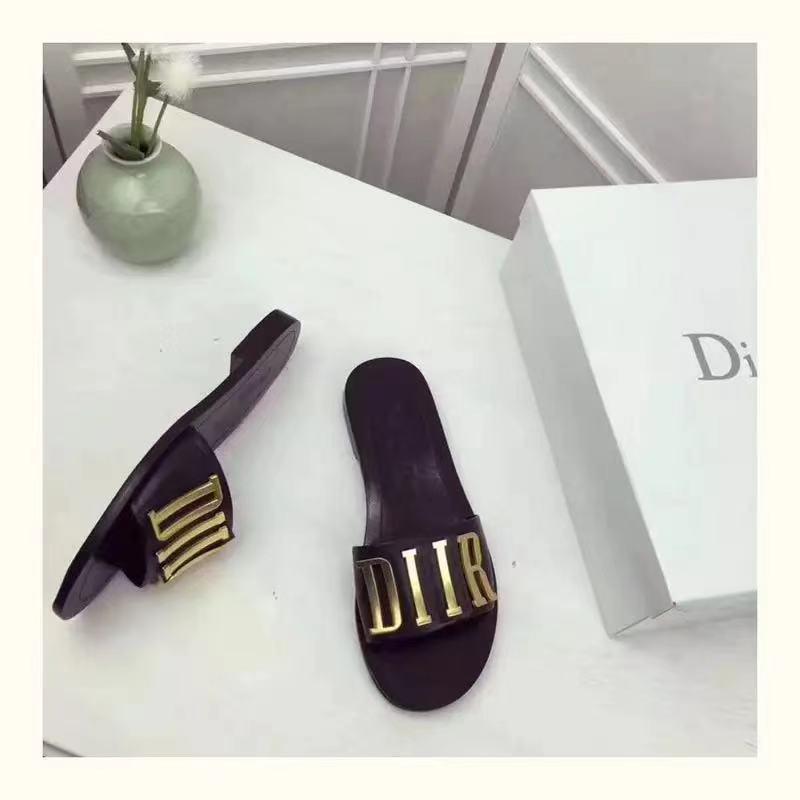 Slippers Women's Shoes Letter 2021 Summer Sandals High-quality Fabric Material Comfortable Soles 4 Colors Available, Beige
Slippers Women's Shoes Letter 2021 Summer Sandals High-quality Fabric Material Comfortable Soles 4 Colors Available, Beige