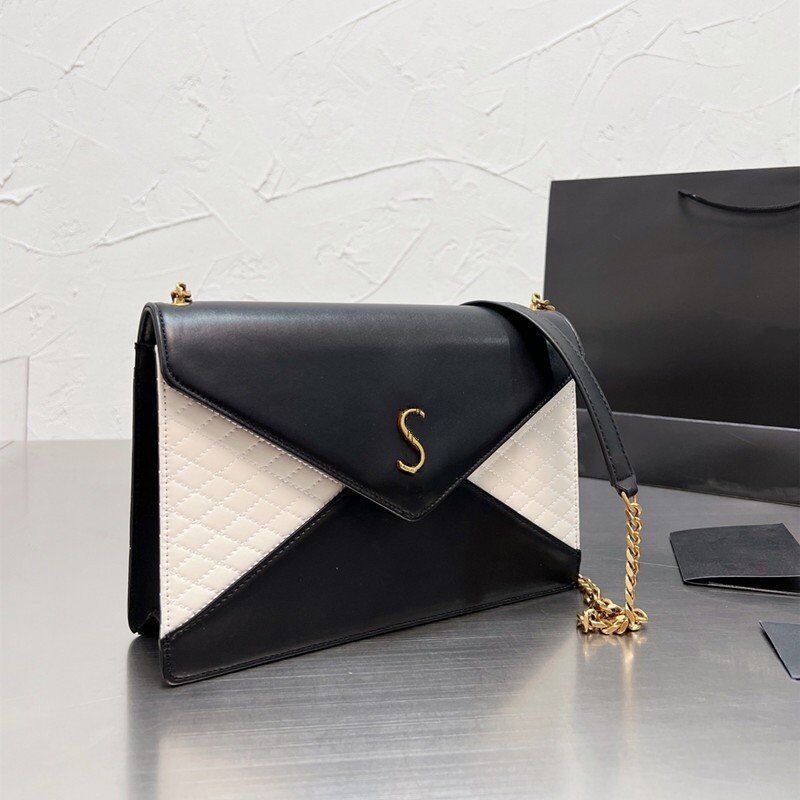 Envelope flap handbag shoulder Bag Women Fashion brand Luxurys Designers crossbody chain Bags women purse wallet, Box(not sale separately)
Envelope flap handbag shoulder Bag Women Fashion brand Luxurys Designers crossbody chain Bags women purse wallet, Box(not sale separately)