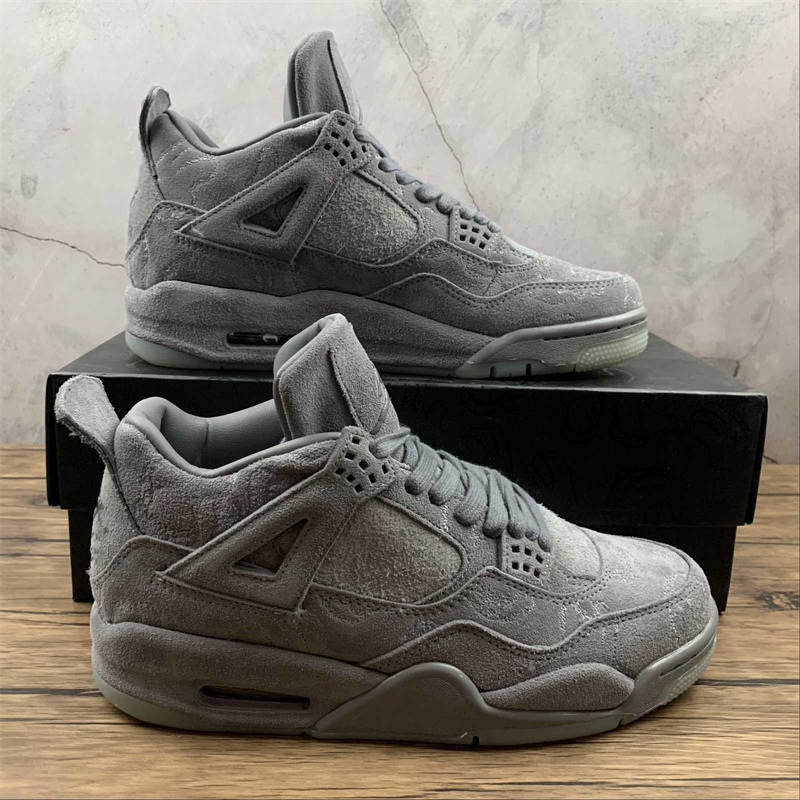 Top Quality KAWS 4 4s Mens Basketball Shoes Jumpman IV Grey Suede Designer Sports Sneakers Size US7-13, Customize
Top Quality KAWS 4 4s Mens Basketball Shoes Jumpman IV Grey Suede Designer Sports Sneakers Size US7-13, Customize