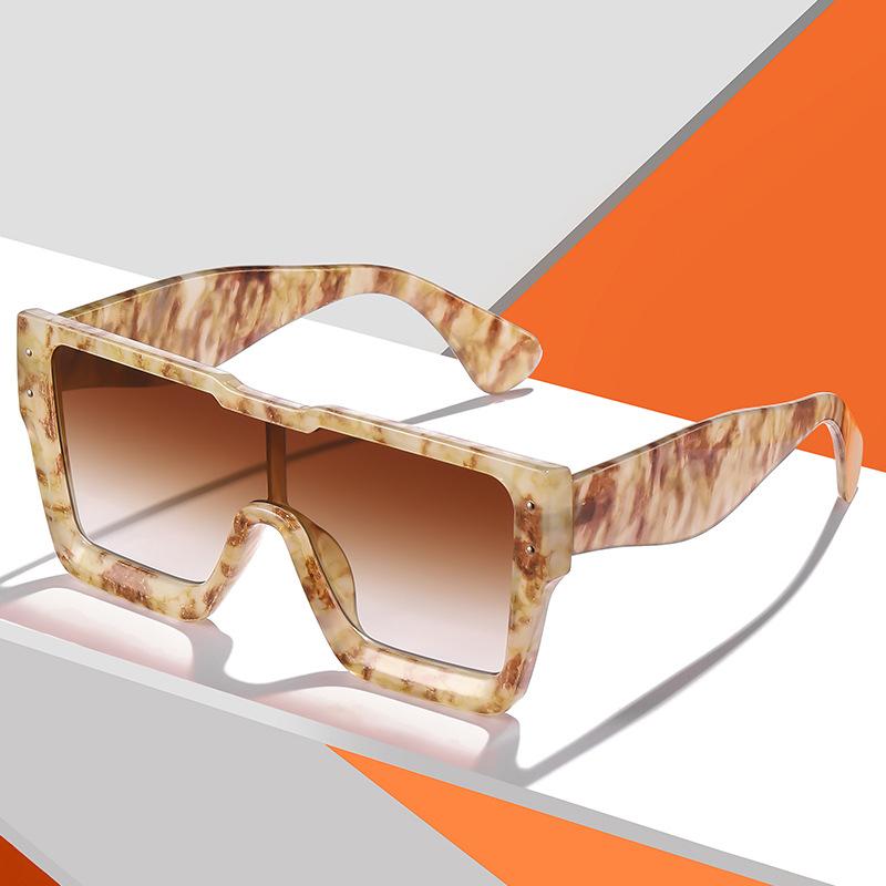 Sunglasses Large Frame One-piece The Fashion Glasses Trendy Wear Square Oversized Eyeglasses RYXGLS72
Sunglasses Large Frame One-piece The Fashion Glasses Trendy Wear Square Oversized Eyeglasses RYXGLS72